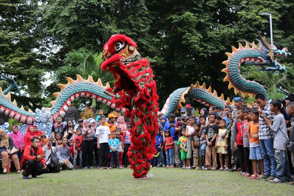 Festival Pecinan Meriahkan Perayaan Imlek di TMII